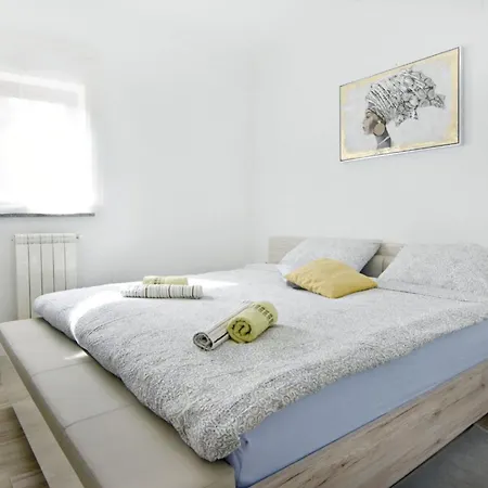 Upscale Fully Equipped سافودغيا