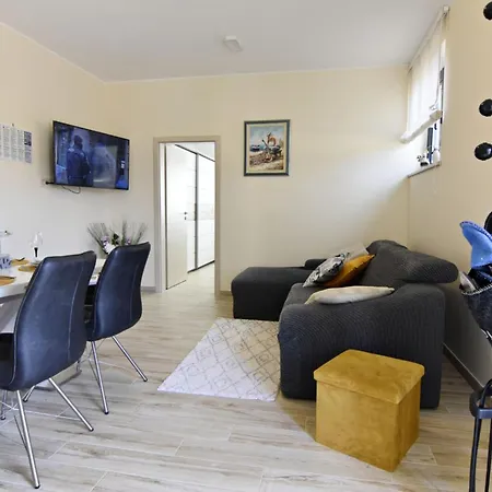 شقة Upscale Fully Equipped سافودغيا