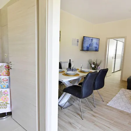 شقة Upscale Fully Equipped